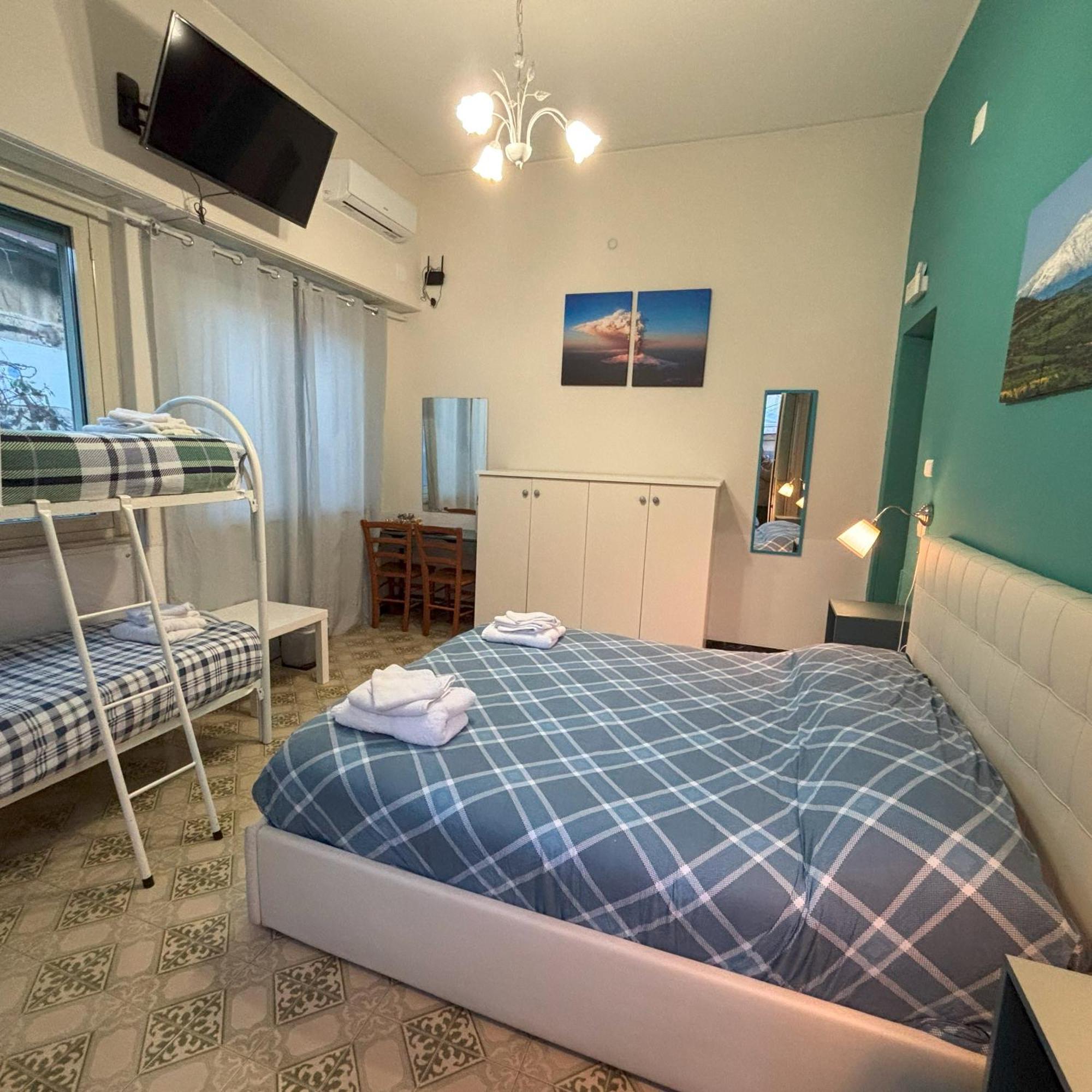 ニコロージ Althea Etna Garden Bed & Breakfast エクステリア 写真